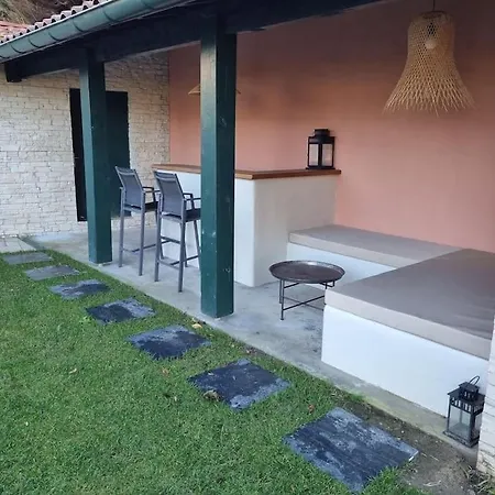 Maison Avec Piscine Et Terrain De Pétanque * Urrugne